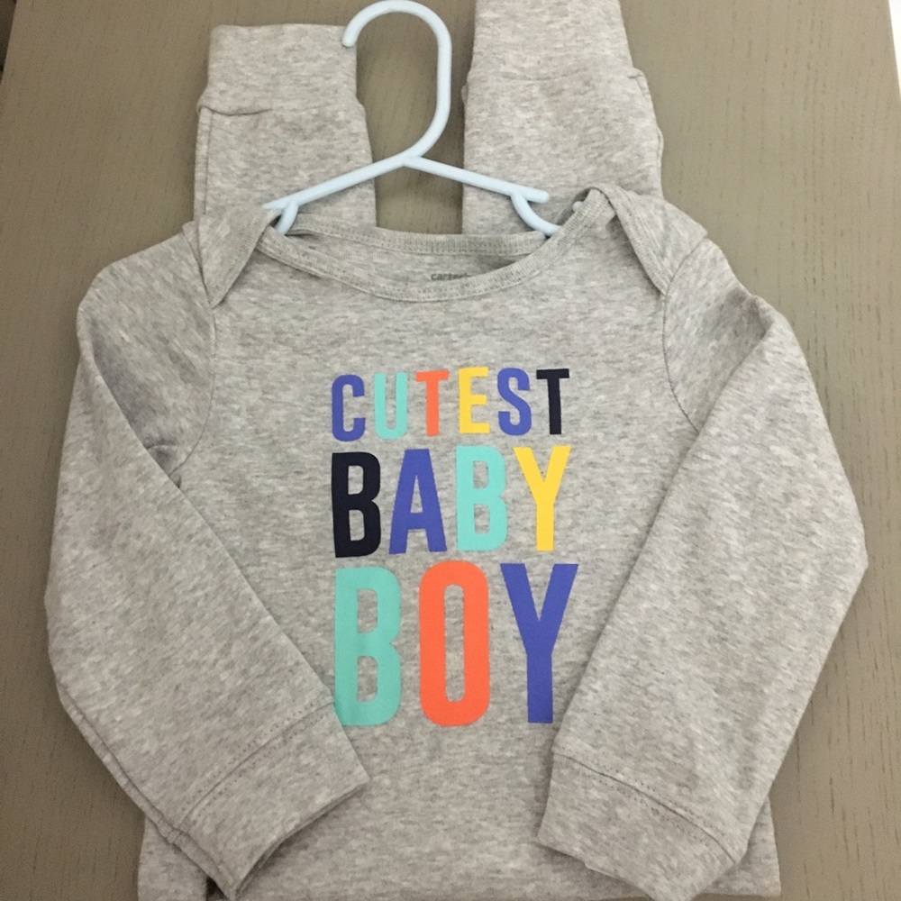 Carter’s 18 month onesie outfit NWT